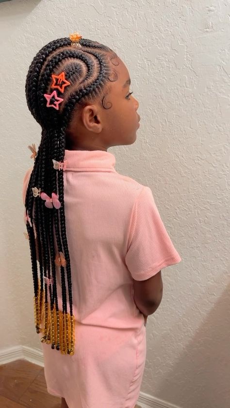 Little Braiding Girl Hair Styles, Low Space Buns Braided, Nine Year Old Hairstyles, Knotless Kids Braids, Cute Hairstyles For Black Kids Braids, Toddler Feed In Braids, Kid Braided Ponytail, Kids Hair Braiding Styles, Kids Feed In Braids Hairstyles