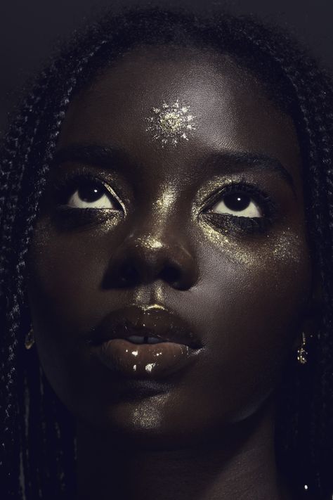 Black is beautiful melanin is art Black is sun and women are goddesses african darkskin beauty Photo Manga, Beautiful Melanin, Reference Photos For Artists, Face Drawing Reference, Human Reference, Face Photography, Arte Inspo, Poses References, Pose Reference Photo