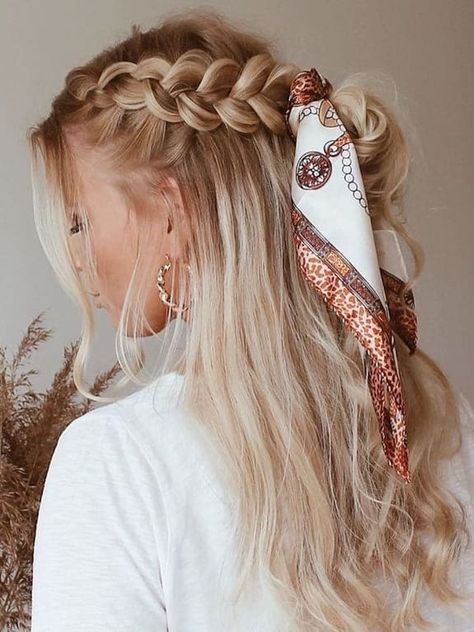 I love this could someone tell me what type of braid it is though? Cute 4th Of July Hairstyles, 4th Of July Hairstyles, July Hairstyles, Formal Makeup, Easy Hairstyles For Medium Hair, Braid Hairstyle, Platinum Hair, Back To School Hairstyles, Braided Hairstyles Tutorials