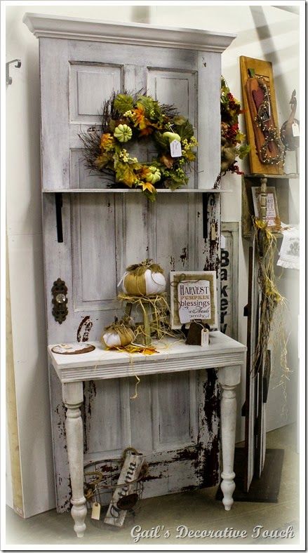 repurpose an old door into a potting bench.  I have seen this done with old screen doors too. Old Door Projects, Old Screen Doors, Upcycling Projects, Doors Repurposed, Vintage Doors, Old Door, घर की सजावट, Old Doors, Vintage Door