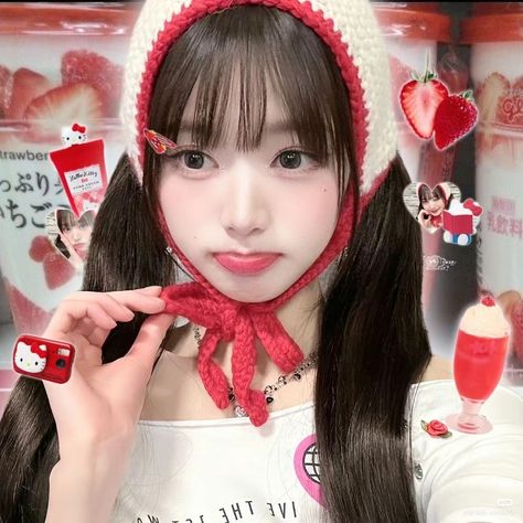 🩰 save = follow ~
#kpop
#cutie
#korean
#merch
#photocards
#album
#cute Red Wonyoungism, Wonyoung Icons, Foto Random, Imvu Outfits Ideas Cute, Korean Pop Idol, Icons Soft, Kpop Merch, Korean Pop, My Girl