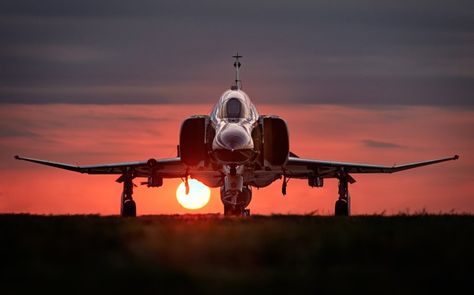 aircraft, F 4 Phantom II, Sunset, Military Aircraft HD Wallpaper Desktop Background Us Army Wallpaper, Plane Wallpaper, C 17 Globemaster Iii, Photo Avion, Carros Lamborghini, Army Photo, F4 Phantom, Airplane Wallpaper, Military Wallpaper