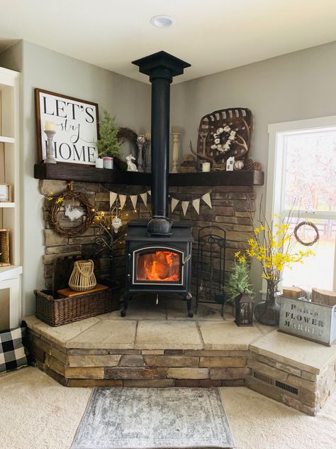 #homedecor #woodstove #farmhouse #mountains #mountaindecor #fireplace #fireplacedecor #mantel #easter #easterdecor Wood Stove Decor, Wood Burning Stove Corner, Corner Wood Stove, Wood Stove Surround, Stove Decor, Wood Stove Hearth, Wood Burning Stoves Living Room, Wood Stove Fireplace, Kitchen Design Layout