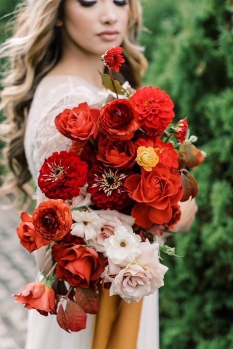 Red Reception Dress, Red Fall Wedding, Poppy Red Wedding, Red Reception, Winter Bridal Bouquets, Red Bridal Bouquet, Fall Wedding Bouquet, Orange Wedding Flowers, Red Bouquet Wedding