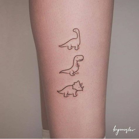 Stick And Poke Tattoos, T Rex Tattoo, Rosen Tattoo Frau, Stick Tattoo, Fun Tattoo, Stick Poke Tattoo, Stick And Poke Tattoo, Pola Tato, Petit Tattoo