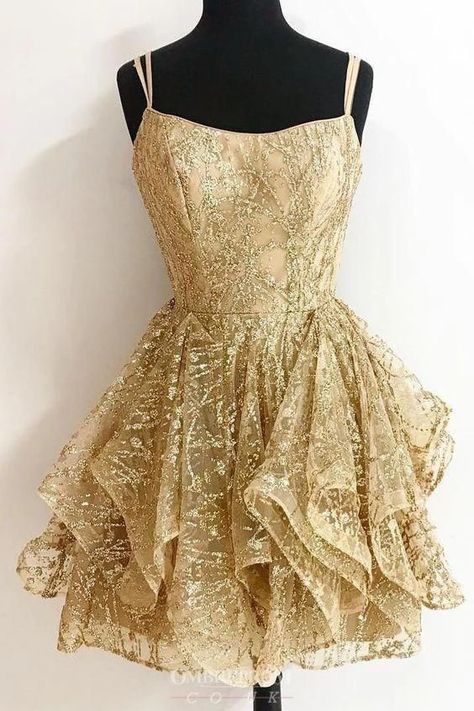 #gold #dress #short #homecoming Gold Homecoming Dress, Gaun Koktail, Gold Sequin Shorts, Cocktail Party Outfit, Sparkly Shorts, Mode Ulzzang, Short Homecoming Dresses, Mini Prom Dresses, Short Homecoming Dress