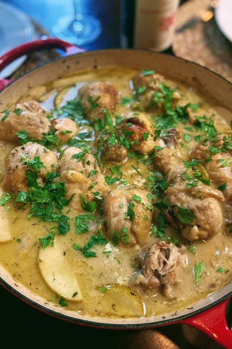 Chicken Normandy Recipe, Autumn Stew, Chicken Normandy, Rustic Apple Tart, Coq Au Vin Recipe, Apple Brandy, Gourmet Dinner, French Classic, Chicken Drumsticks