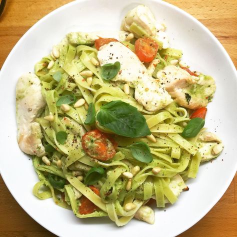 Bodycoach Recipes, Chicken Tagliatelle, Home Made Pesto, Joe Wicks Recipes, Joe Wicks, Recipes To Cook, Body Coach, Lean Meals, Healthy Recipies