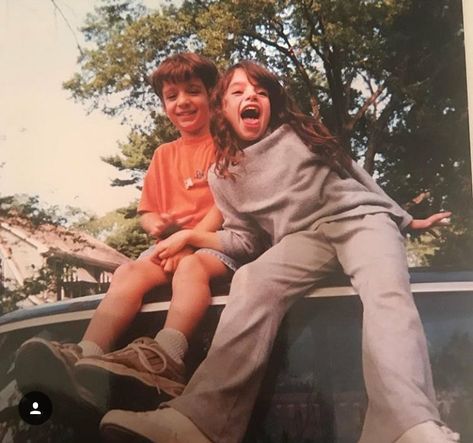 Childhood Pictures, Childhood Photos, Charlie Puth, Twin Brothers, Family Goals, Childhood Friends, Future Kids, Baby Pictures, Pose Reference