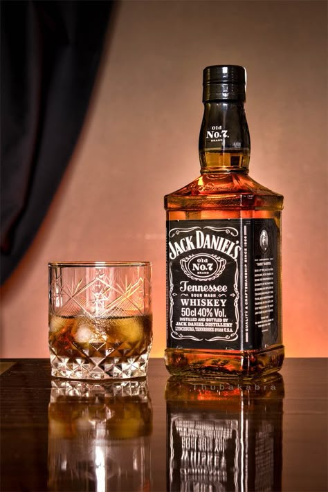 Bourbon Whiskey Brands, Whiskey Quotes, Jack Daniels Bottle, Jack Daniels Distillery, Cocktail Drinks Alcoholic, Whiskey Brands, Cigars And Whiskey, Tennessee Whiskey, Jack Daniel