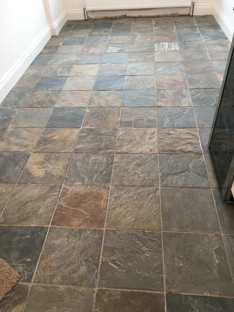 Slate Bathroom Floor, Slate Bathroom Tile, Slate Floor Kitchen, Slate Bathroom, Stone Tile Bathroom, Slate Kitchen, Slate Floor, Mudroom Flooring, Slate Tile Floor