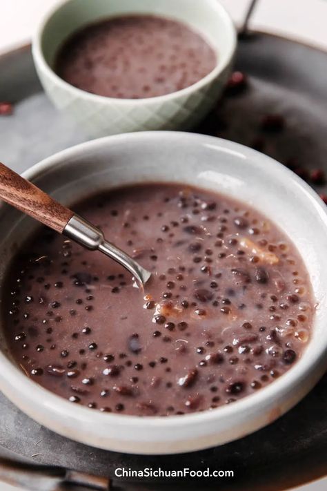 Red Bean Dessert, Tapioca Dessert, Red Beans Recipe, Red Bean Soup, Chinese Soup Recipes, Sichuan Food, Healthy Chinese, Coconut Milk Soup, Bean Soup Recipe