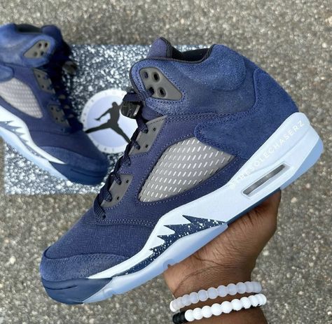 Air Jordan 5 Midnight Navy FD6812-400 | SBD Jordan 5 Midnight Navy Outfit, J5 Shoes, Affordable Jordans, Bernstein Bears, Michael Jordan Sneakers, Dream Bored, Jordan 5s, Womens Air Jordan, School Wishlist