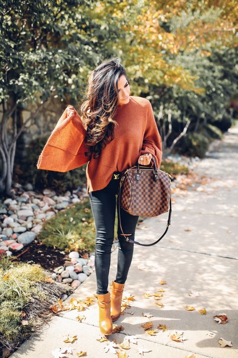 Speedy 30 Outfit, Ripped Denim Outfit, Popular Fall Outfits, Emily Ann Gemma, Fall Outfits 2017, Emily Ann, The Sweetest Thing, Sweetest Thing, Outfits 2017