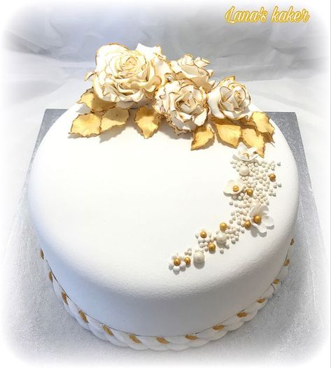 50th Birthday Cake For Women, Golden Anniversary Cake, Birthday Cake For Women Simple, Marriage Anniversary Cake, Lumberjack Cake, 25 Anniversary Cake, 50th Wedding Anniversary Cakes, 50th Anniversary Cakes, Birthday Cake Decorating Ideas