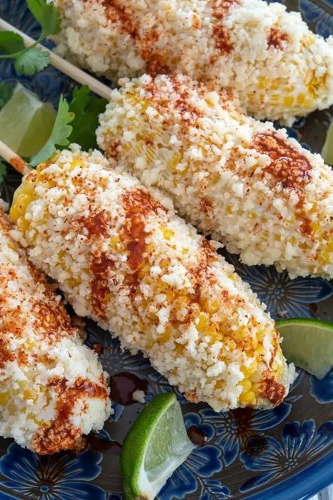 Authentic Elote Recipe, Authentic Mexican Corn, Easy Elote, Corn Elote Recipe, Mexican Corn On The Cob, Mexican Corn Recipes, Elote Recipe, Picadillo Recipe, Mexican Street Food