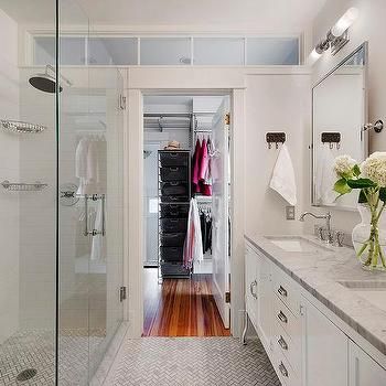 Go Through Bathroom to Closet Built In Bathroom Vanity, Bathroom With Walk In Closet, Narrow Closet Design, Linen Closet Design, Entryway Transitional, Transitional Architecture, Fireplace Floor, Transitional Apartment, Transitional Glam