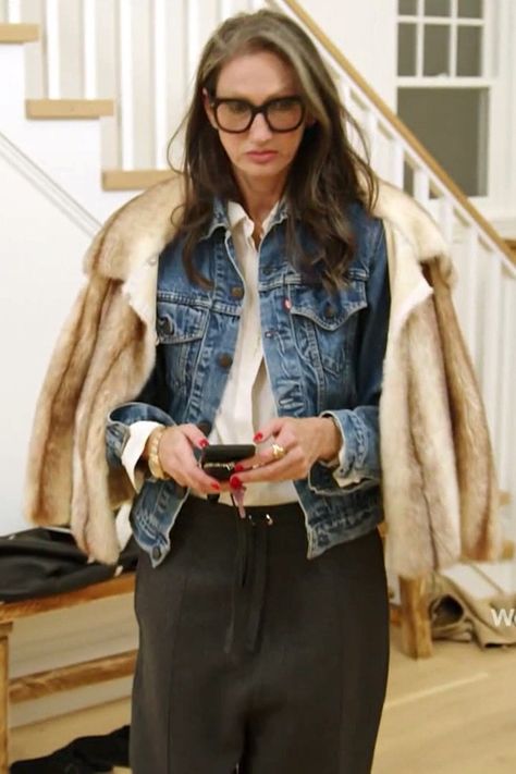 Jenna Lyons Style, Jenna Lyons, Real Housewives Of New York, Jacket Outfit Women, Smart Casual Dress, Housewives Of New York, Celeb Style, Applique Dress, Real Housewives