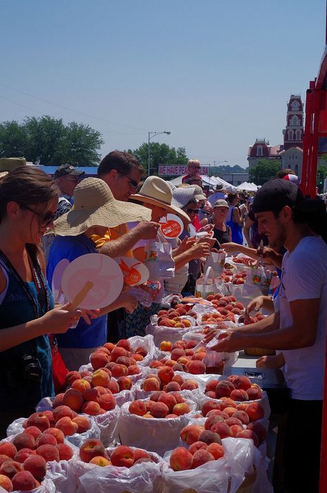 Peach Festival, a yearly summer event in Parker County, Texas. Peach Festival, Texas Bucket List, Weatherford Texas, Texas Adventure, Only In Texas, Texas Life, Texas Living, Texas Places, Texas Roadtrip