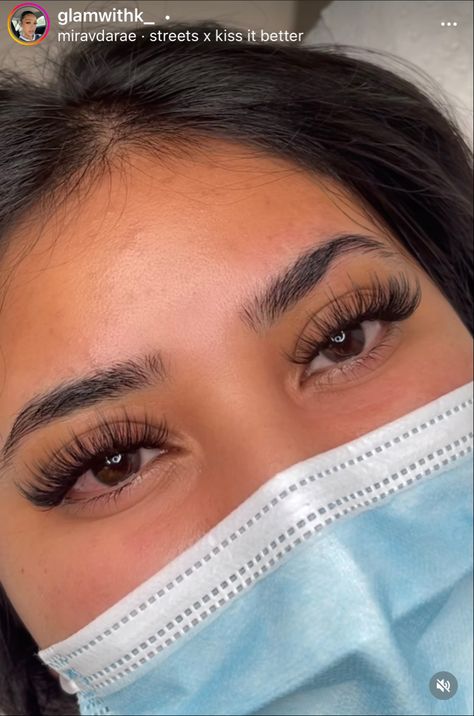 Lash Extensions Deep Set Eyes, Wing Eyelash Extension, Long Fluffy Lash Extensions, Lashes Extensions Almond Eyes, Simple Eyelash Extensions Styles, Summer Lash Extensions, Eyelash Extensions For Big Eyes, Lashes For Eye Shape, Long Cat Eye Lash Extensions