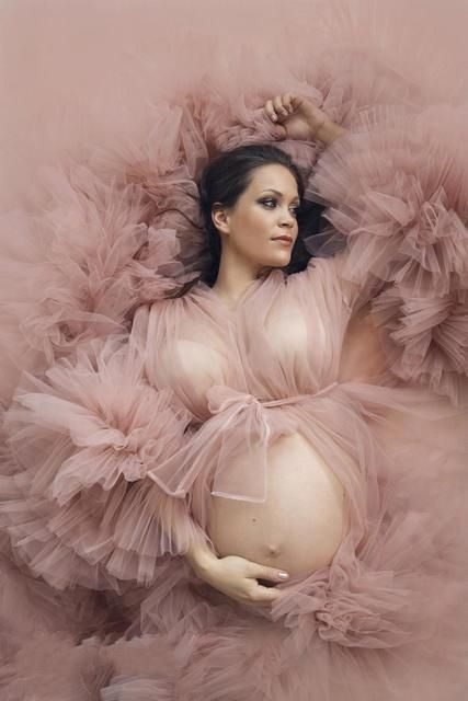 pink maternity dresses for photoshoot Open Maternity Dress, Pink Maternity Dresses, Maternity Prom Dresses, Dresses For Photoshoot, Prom Dresses V Neck, Maternity Studio Photoshoot, Tulle Maternity Dress, Maternity Dresses Photography, Women Prom Dresses