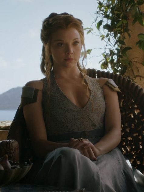 Game Of Thrones Margaery Tyrell, Game Of Thrones Margaery, Margery Tyrell, Game Of Thrones Queen, Margaery Tyrell, Growing Strong, Natalie Dormer, Game Of Thrones Houses, Still In Love