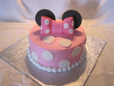 Birthday Cake Ideas Simple, Bow Cupcakes, Minnie Mouse Cake Topper, Minnie Mouse Birthday Cakes, Fondant Bow, Happy Birthday Cards Printable, Minnie Cake, Happy 10th Birthday, Birthday Cakes For Men