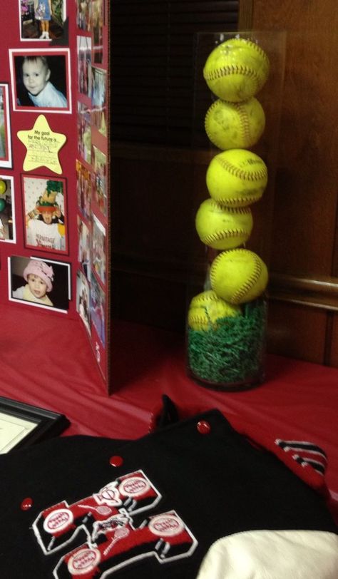 images of softball party | Softball grad party ideas | softball Softball Banquet, Softball Birthday Parties, Softball Decorations, Grad Party Ideas, Softball Photos, Banquet Centerpieces, Softball Party, Softball Crafts, Senior Softball