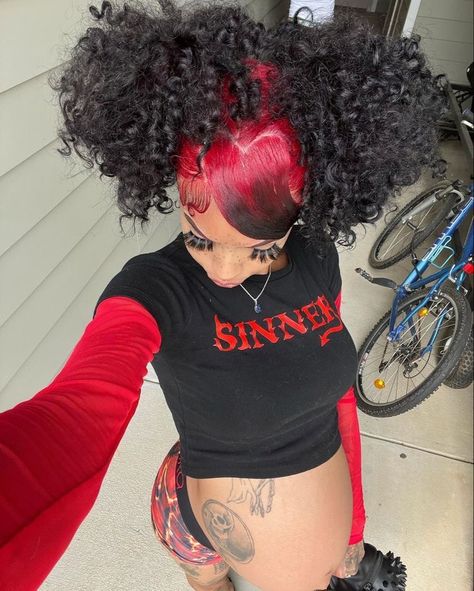 Dyed Curly Hair, Girl Hair Colors, Cute Hair Colors, Dyed Hair Inspiration, Girls Natural Hairstyles, Dyed Natural Hair, Hairdos For Curly Hair, Pretty Braided Hairstyles, Pretty Hair Color