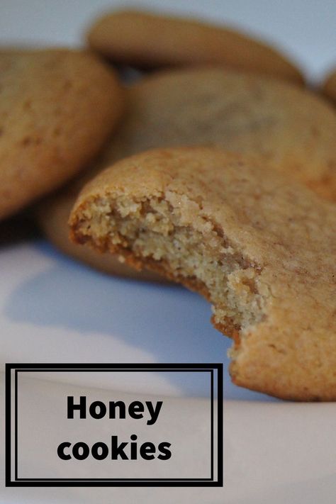 Brown Butter Honey Cookies, Cookies With Honey Recipes, Honey Deserts Recipes, Soft Honey Cookies, Honey Sugar Cookies, Cookies With Honey Instead Of Sugar, Honey Cookies Christmas, Baking With Honey Instead Of Sugar, Honey Cookies No Sugar