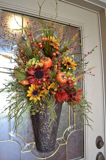 Kristen's Creations-kristenscreationsonline.blogspot.com  Crafting, Decorating and Etsy Store. Lovely Blog! I Love Her Style! Fall Arrangements, Fall Deco, Diy Fall Wreath, Autumn Decorating, Fall Front, Fall Door, Deco Floral, Fall Outdoor, Autumn Wreaths