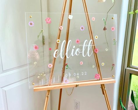 jacquelinehalldesign - Etsy Welcome Baby Shower Sign, Wedding Shower Signs, Birthday Signs, Bridal Shower Sign, Personalized Wedding Sign, Baby Shower Sign, Bloom Baby, Flower Shower, Bridal Shower Welcome Sign