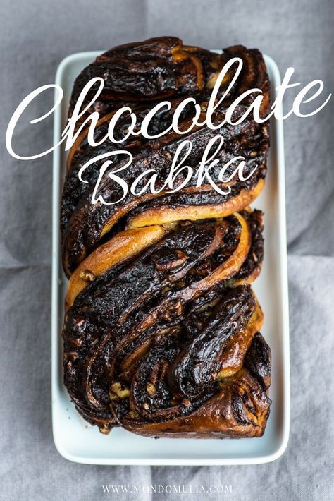 Chocolate Babka recipe by Yotam Ottolenghi. Delicious chocolate swirl Babka that you can make at home. Chocolate krantz cake recipe. #mondomulia #babkarecipe #ottolenghi Planet Chocolate, Babka Recipes, Cookbook Photography, Chocolate Babka Recipe, Babka Cake, Yotam Ottolenghi Recipes, Babka Recipe, Ottolenghi Recipes, Chocolate Babka