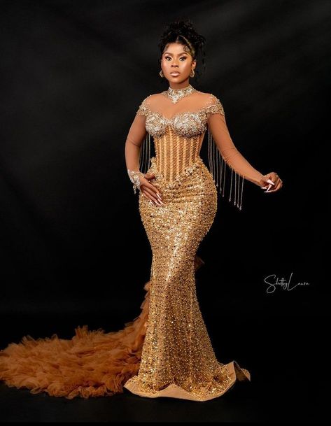 Gorgorgous and fascinating styles for church and occasions. Volume 132. - Stylish Naija Asobi Styles, Senegalese Dresses, Wedding Guest Gowns, Stylish Naija, Luxury Weddings Reception, African Prom Dresses, African Wedding Dress, Corset Dress Prom, Wedding Reception Dress