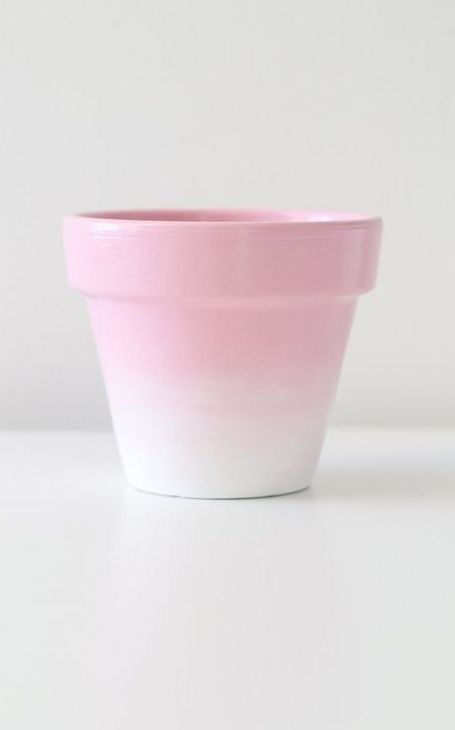 Repurposed Ceramics, Potary Painting, Office Refurbishment, Pots Design, Gradient Pastel, Deco Pastel, Plant Pot Design, Flower Pot Art, Plant Pot Diy