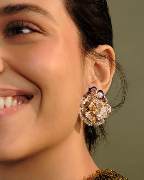 Sunita Shekhawat on Instagram: "The romance of rose cuts.   Delicately set amidst the vibrant blue enamel and 18 karat gold, each piece in our new collection is a symphony of craftsmanship and beauty.  #SunitaShekhawat #Craftedforeternity #ModernMeenakar" Sunita Shekhawat Jewellery, Sunita Shekhawat, Jewellery Board, Jewelry Boards, Gold Jewellery Design, Vibrant Blue, Jewellery Design, Gold Jewellery, Rose Cut