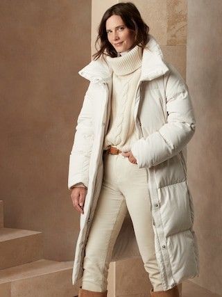 Long Puffer Jacket Outfit, Puffer Jacket Outfit, Long Puffer Jacket, White Puffer, Long Puffer Coat, Fur Hoodie, Long Puffer, Warm Coat, A Storm