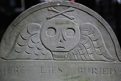 puritan tombstone has a winged skull, to show the possibility of immortality Skull And Wings, Winged Skull, Cemetery Headstones, Danse Macabre, Legends And Myths, Cemetery Art, Primitive Halloween, Metal Clay Jewelry, Gifts For Photographers