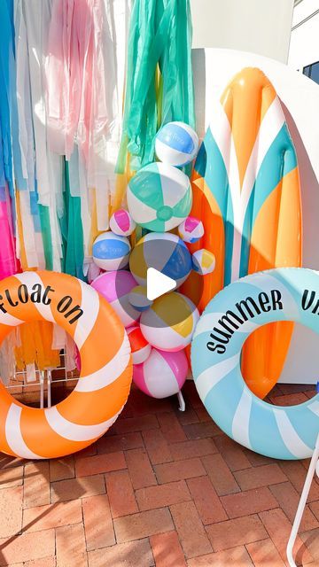 Beach Ball Backdrop! "Enjoying the final days of summer with this fun beach ball photo op! You know I always have to add the extra details! . . . #backdrop #c..." End Of The Year Backdrop, Summer Stage Design, Beach Ball Balloon Garland, Beach Ball Arch Diy, Beach Ball Backdrop, Beach Ball Arch, Summer Photo Backdrop, Beach Floaties, Summer Backdrop