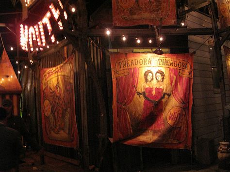 Theatre Bizarre by burnlab, via Flickr Theatre Bizarre, Haunted Circus, Creepy Circus, Circus Aesthetic, Creepy Carnival, Halloween Circus, Dark Circus, Circus Poster, Night Circus