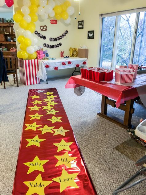 Movie Theater Birthday Party, Diy Movie Theater, Movie Theater Birthday, Movie Theatre Birthday Party, Movie Party Decorations, Movie Theater Party, Theatre Decorations, Movie Theme Birthday Party, Theatre Party