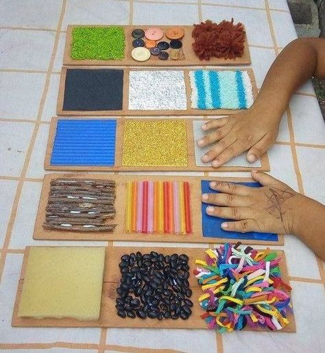 Board Diy Ideas, Sensory Board Diy, Baby Zintuiglijk, Baby Sensory Board, Diy Sensory Board, Maluchy Montessori, Sensory Wall, Sensory Bags, Aktiviti Kanak-kanak