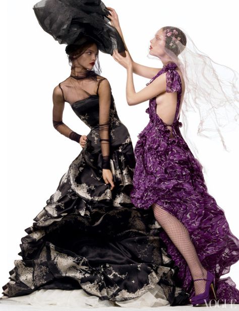 McQueen and YSL 2007 Fashion, Sasha Pivovarova, Floral Print Gowns, Vogue Photo, Philip Treacy, Magazine Vogue, Alexander Mcqueen Fashion, Mcqueen Fashion, Natalia Vodianova