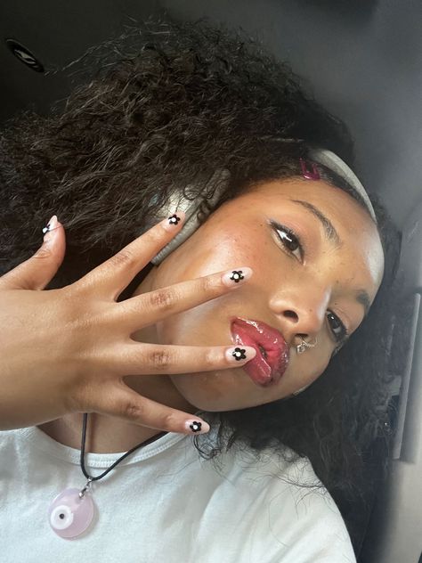 Saranghoes Nails, Beabadoobee Nails, Sandy Liang Outfit, Sandy Liang Nails, Coachella 2024, Stylish Nails Designs, Office Inspo, Insta Ideas, Pics Ideas