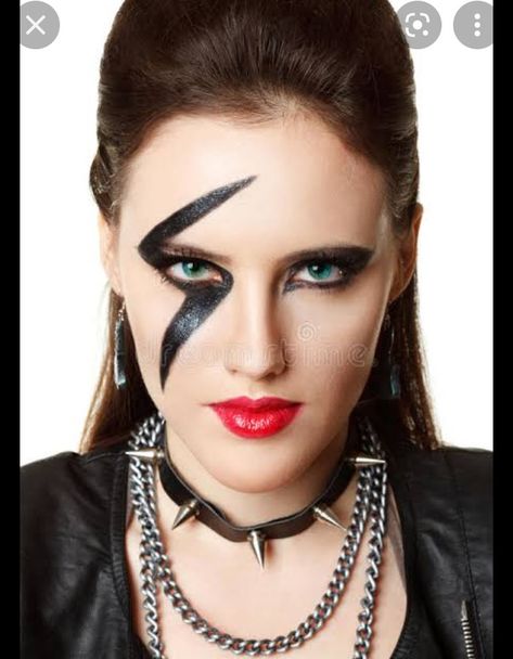 Rock Star Makeup Halloween, Disfraz Rock And Roll, 80s Rock Makeup, 80s Glam Rock Fashion, Rock And Roll Makeup, Rocker Hairstyles, Rock Star Makeup, Rock And Roll Costume, Punk Rock Makeup