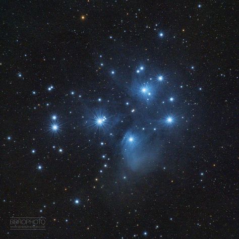 The Pleiades - M45 | 51 minutes on the Pleiades star cluster… | Flickr Star Child Aesthetic, Pleiades Constellation, Star Tattoo On Shoulder, Pleiades Star Cluster, Moon And Space, Space And Universe, Space Queen, Stars Astronomy, Tattoo On Shoulder