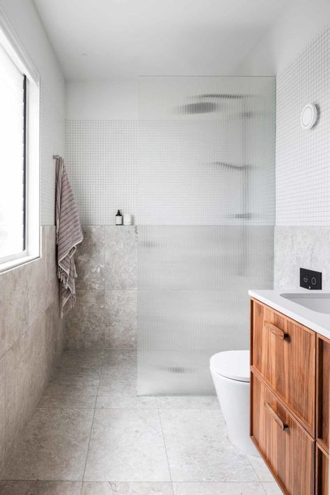 Small Ensuite, Bathroom Ensuite, Ensuite Bathrooms, Ensuite Bathroom, Bathroom Inspiration Decor, Minimalist Bathroom, Shower Screen, Bathroom Renos, Laundry In Bathroom