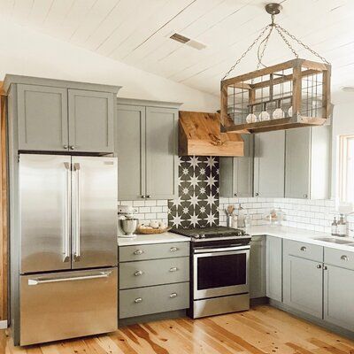 Gray Cabinets, Classic Kitchen, Inspire Me Home Decor, Kitchen Redo, Decor Minimalist, Kitchen Remodel Small, Kitchen Remodel Idea, Decoration Design, Kitchen Flooring