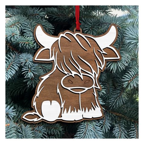 Obsessed Girlfriend, Christmas Ornament Gifts, Highland Cow Christmas, Painted Barn Quilts, Cow Christmas, Farmhouse Style Christmas, Highland Cows, Christmas Ornaments Gifts, Primitive Crafts