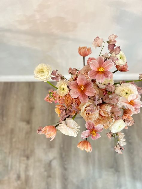 Muted Color Bouquet, Muted Wedding Bouquet, Light Pink Fall Wedding, Mauve And Peach Wedding, Fall Pink Wedding, Muted Colors Aesthetic, Sweet Pea Wedding Flowers, Brown Tulips, Pink And Brown Wedding